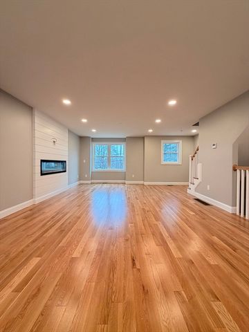 9 Acton Rd 6, Chelmsford, MA 01824