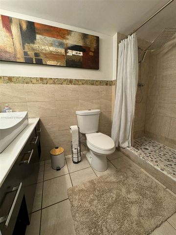 2761 Taft St 110, Hollywood, FL 33020