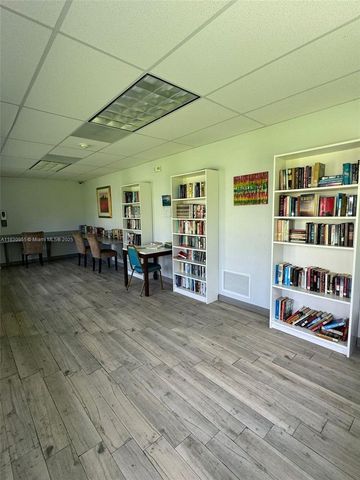 2761 Taft St 110, Hollywood, FL 33020