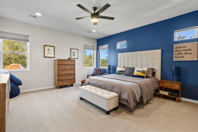 14302 Summit View DR 4, Leander, TX 78641