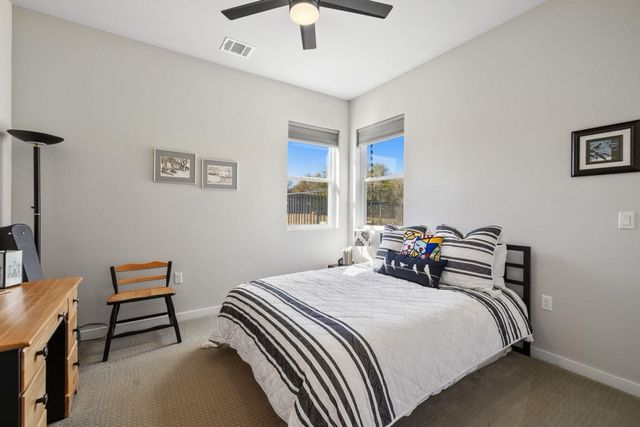 14302 Summit View DR 4, Leander, TX 78641