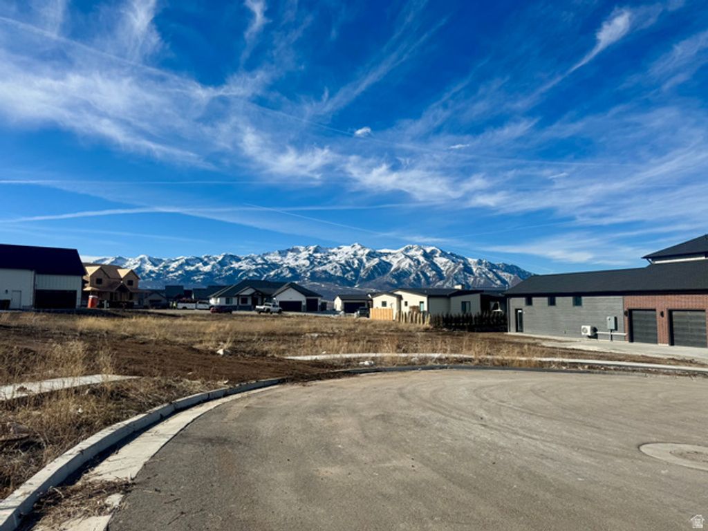 Image 11 of property listing at 3049 W SUMMIT CIR # 756, Morgan, UT 84050
