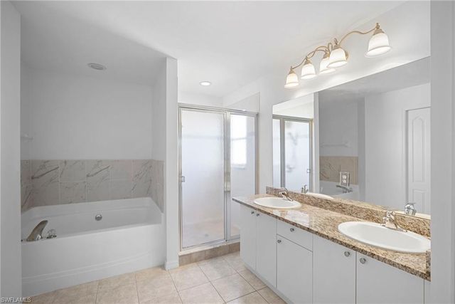 21768 brixham run LOOP, Estero, FL 33928