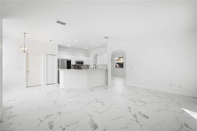 21768 brixham run LOOP, Estero, FL 33928