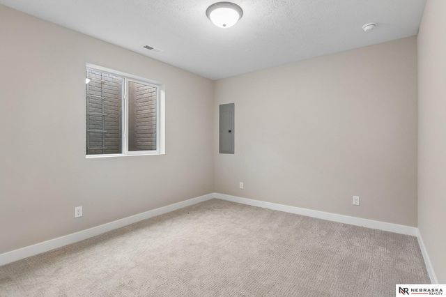 17118 Cora Street, Bennington, NE 68007