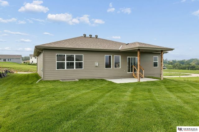 17118 Cora Street, Bennington, NE 68007