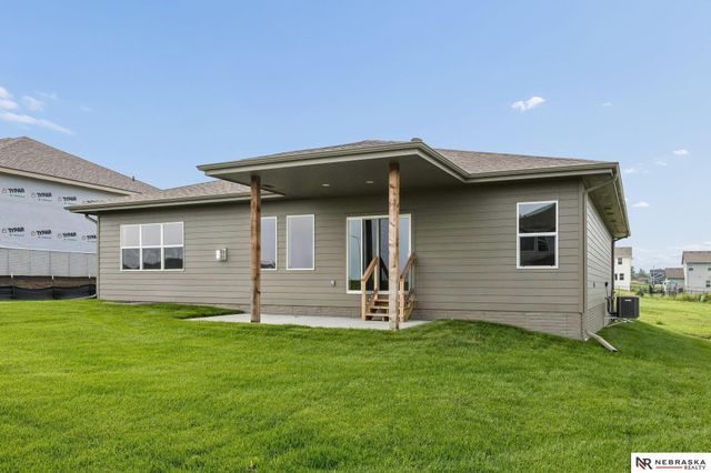 17118 Cora Street, Bennington, NE 68007