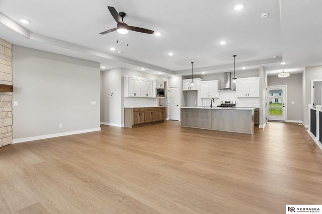 17118 Cora Street, Bennington, NE 68007