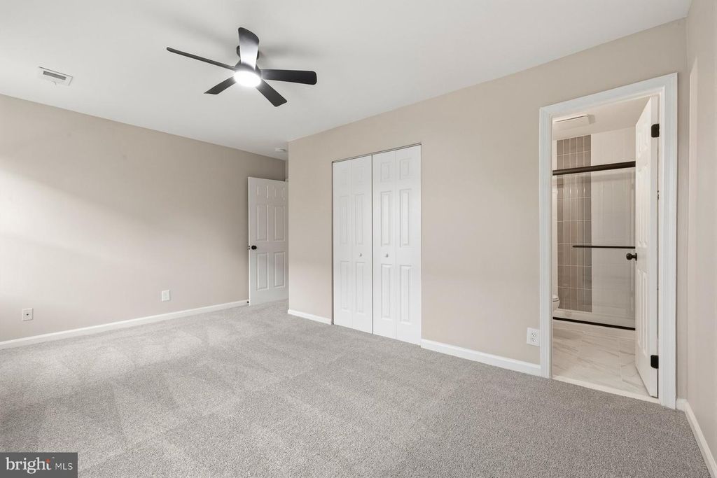 Image 25 of property listing at 1923 LYTTONSVILLE RD #1923, Silver Spring, MD 20910