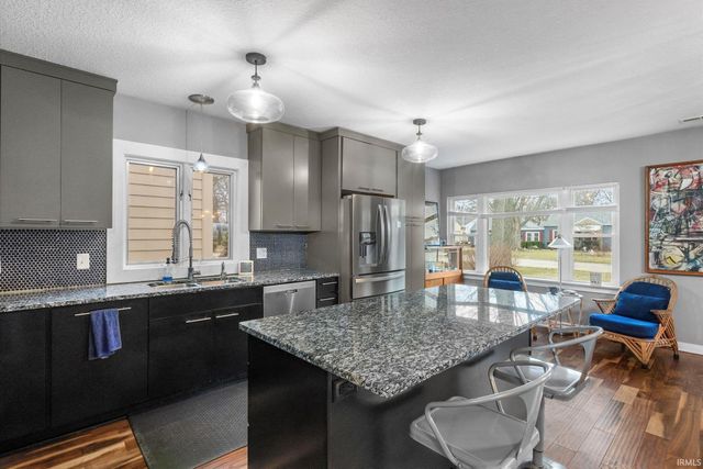 3530 Kirkland Avenue, Fort Wayne, IN 46805