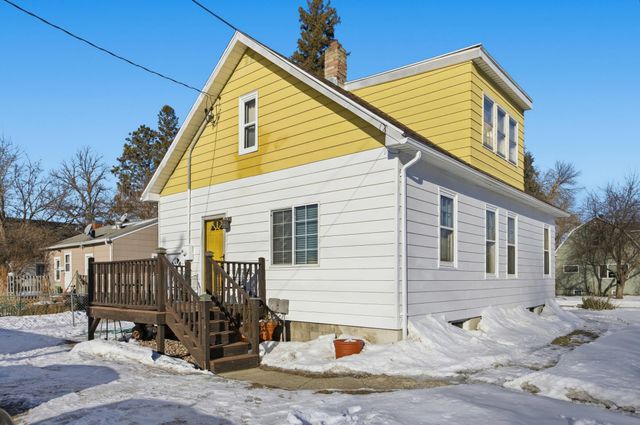 311 1st Avenue SE, Dilworth, MN 56529