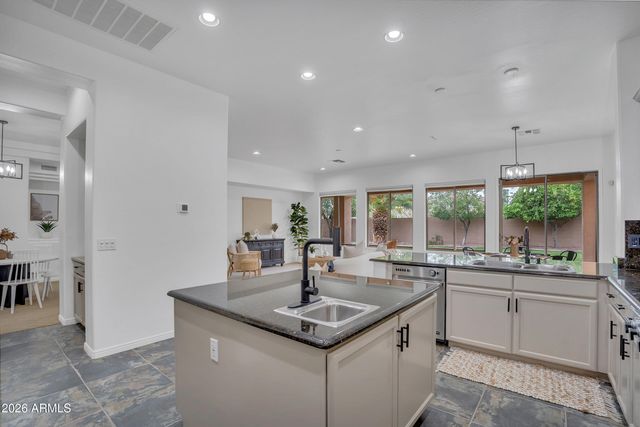 4756 E IRONHORSE Road, Gilbert, AZ 85297