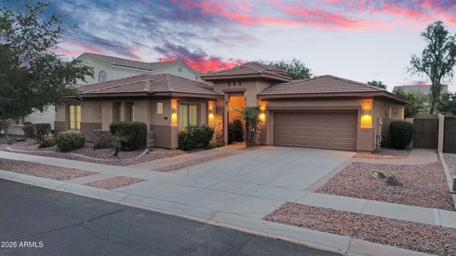 4756 E IRONHORSE Road, Gilbert, AZ 85297