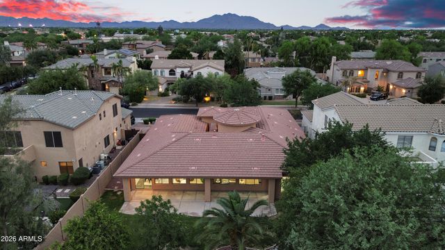 4756 E IRONHORSE Road, Gilbert, AZ 85297