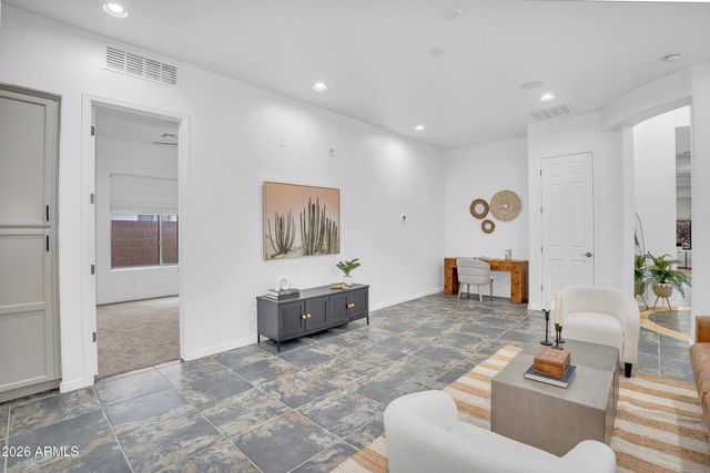 4756 E IRONHORSE Road, Gilbert, AZ 85297