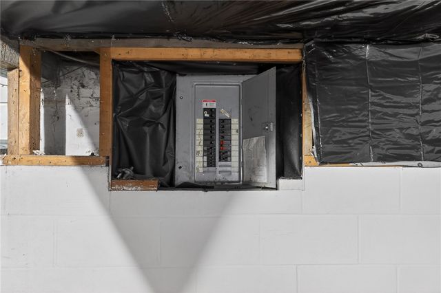 433 Livingston Avenue, Dayton, OH 45410