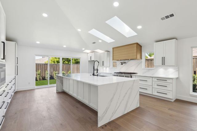 1109 Kenshire Lane, Richardson, TX 75081