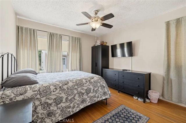 6306 Denny Avenue, North Hollywood, CA 91606