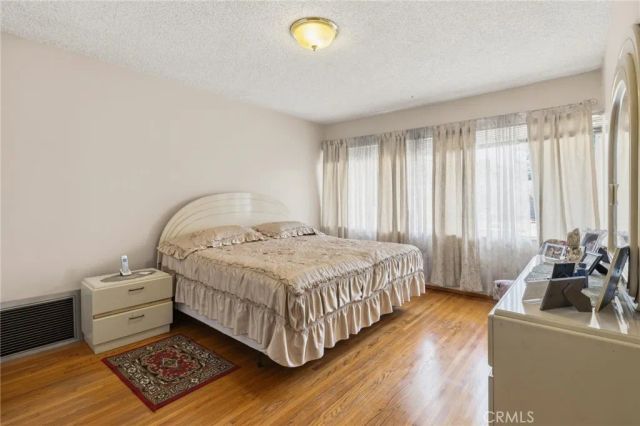 6306 Denny Avenue, North Hollywood, CA 91606