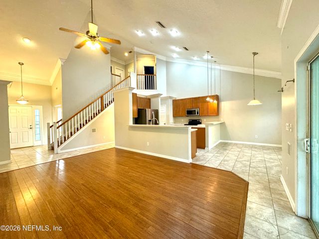 900 PARADISE Lane, Atlantic Beach, FL 32233