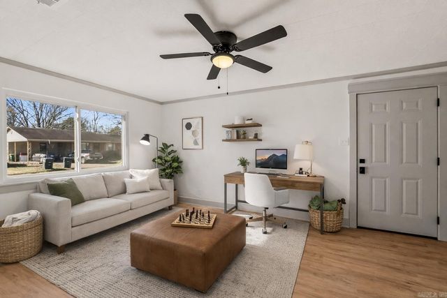 201 Hillwood Drive, Sherwood, AR 72120