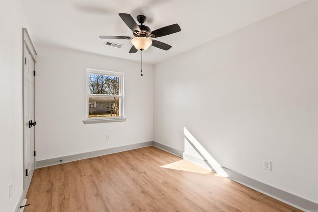 201 Hillwood Drive, Sherwood, AR 72120