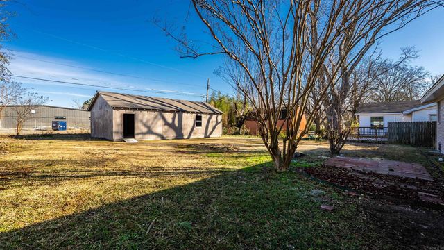 201 Hillwood Drive, Sherwood, AR 72120