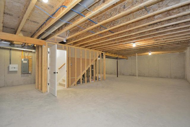 997 Elderberry ROAD, Oconomowoc, WI 53066