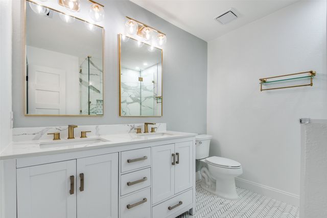 3915 Saint Christopher Lane, Dallas, TX 75287