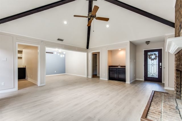 3915 Saint Christopher Lane, Dallas, TX 75287