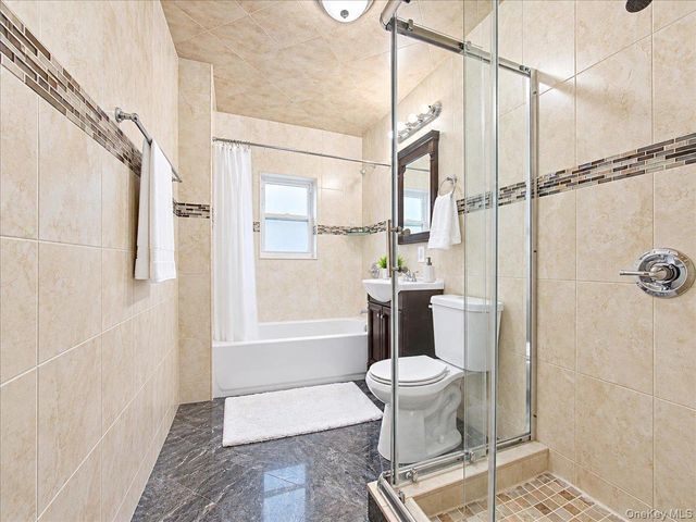 7551 Utopia Parkway, Fresh Meadows, NY 11366