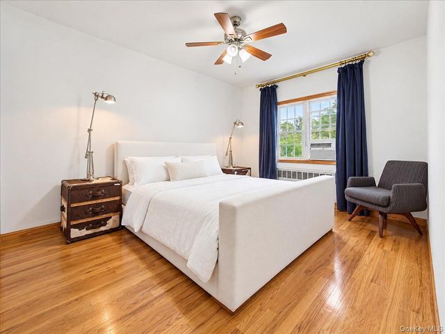 7551 Utopia Parkway, Fresh Meadows, NY 11366