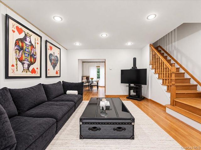 7551 Utopia Parkway, Fresh Meadows, NY 11366