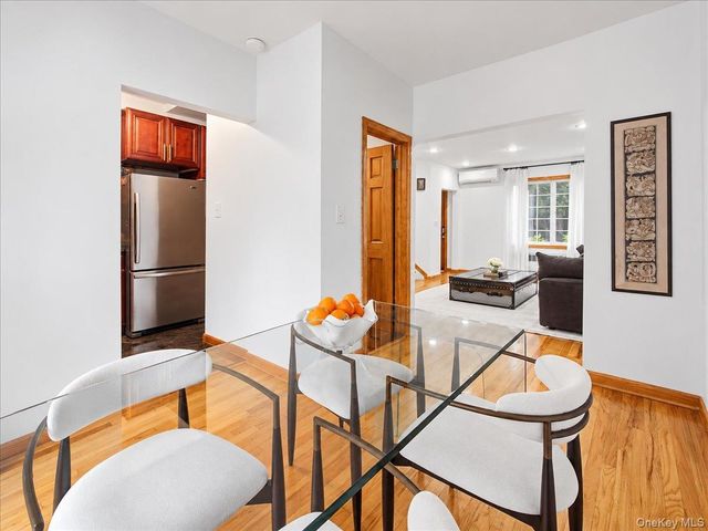 7551 Utopia Parkway, Fresh Meadows, NY 11366