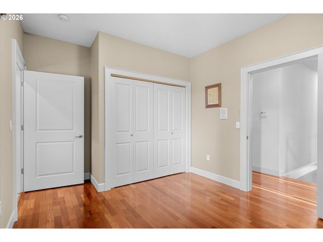 13121 S WARNOCK Rd, Oregon City, OR 97045