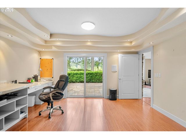 13121 S WARNOCK Rd, Oregon City, OR 97045