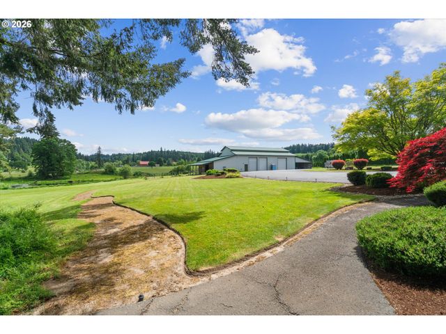 13121 S WARNOCK Rd, Oregon City, OR 97045