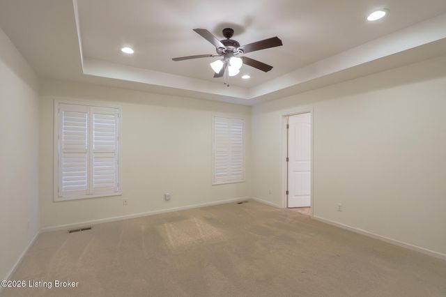 956 Thoroughbred Rd, Shelbyville, KY 40065