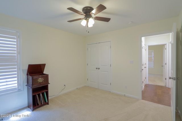 956 Thoroughbred Rd, Shelbyville, KY 40065