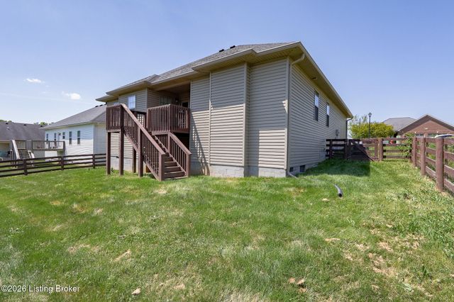 956 Thoroughbred Rd, Shelbyville, KY 40065
