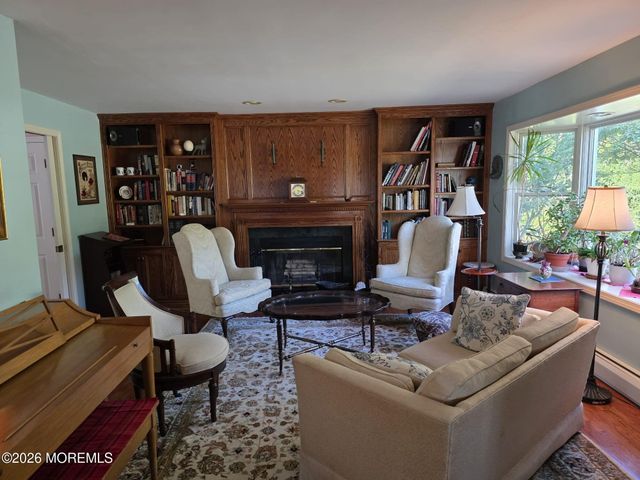 712 Holmdel Road, Holmdel, NJ 07733
