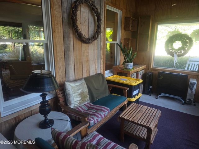 712 Holmdel Road, Holmdel, NJ 07733