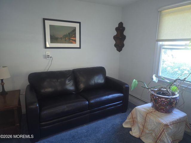 712 Holmdel Road, Holmdel, NJ 07733