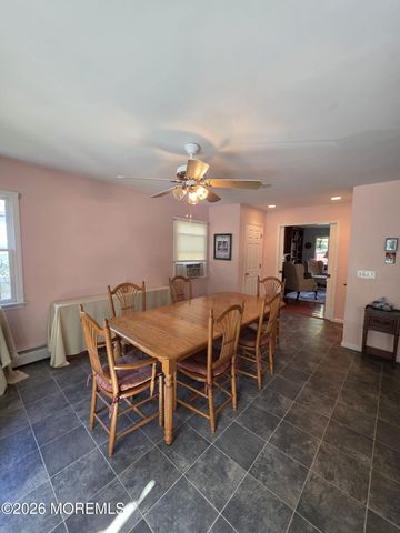 712 Holmdel Road, Holmdel, NJ 07733