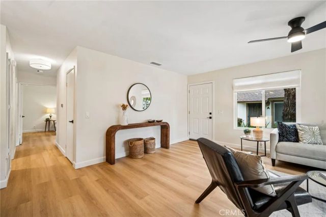 5486 E Willow Woods Lane 101, Anaheim, CA 92807