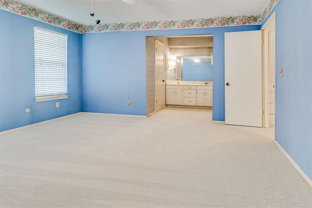 3609 Sunvalley Drive, Midwest City, OK 73110