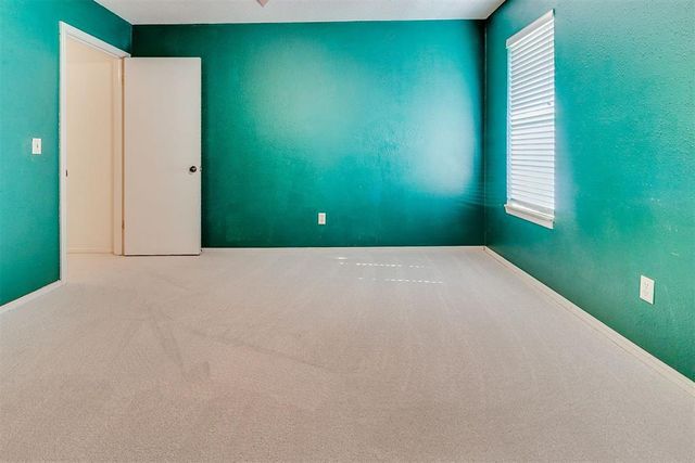 3609 Sunvalley Drive, Midwest City, OK 73110