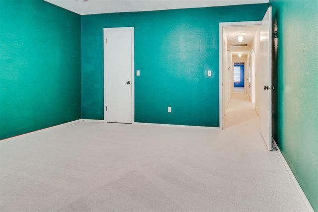 3609 Sunvalley Drive, Midwest City, OK 73110