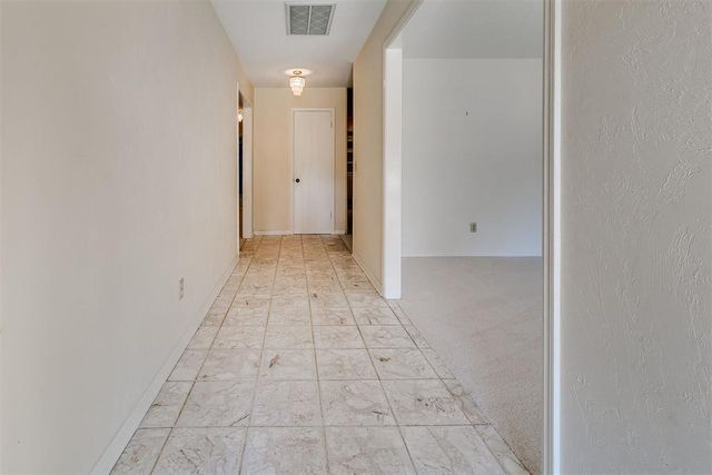 3609 Sunvalley Drive, Midwest City, OK 73110