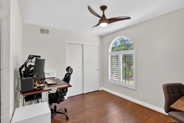 425 Jeremiah Drive A, Simi Valley, CA 93065